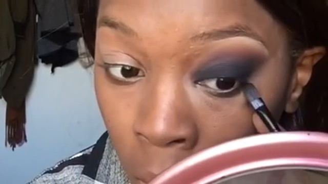Full Glam Black Eyeshadow Look смотреть онлайн