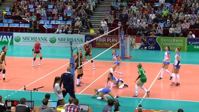 151110 바키들 일케보니 이쁘네 PGE Atom Trefl Sopot vs VakifBank Stambuł смотреть онлайн