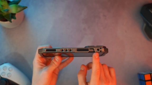 Trasformare l'iPhone in un CARRO ARMATO per riprese VIDEO - SmallRig Cage iPhone 13 pro смотреть онлайн
