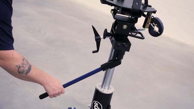 CTJTJ1KA 1,000 lb. Telescoping Transmission Jack Air and Hydraulic смотреть онлайн