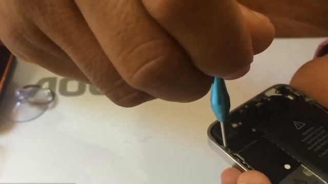 iphone 4 boton de apagado y encendido "reparar" смотреть онлайн