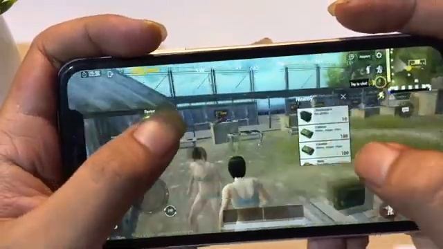 IPHONE XR Vs IPHONE 8 Plus || game test PUBG MOBILE 2020 lebih bagus yang mana смотреть онлайн