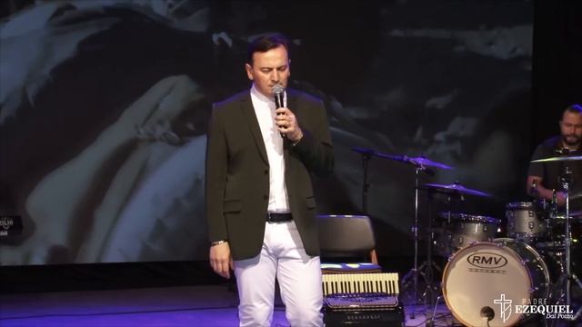 RIOS DA BABILÔNIA - Padre Ezequiel смотреть онлайн