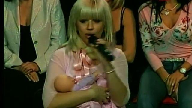Grand kabare - Dara Bubamara kao Lepa Brena смотреть онлайн