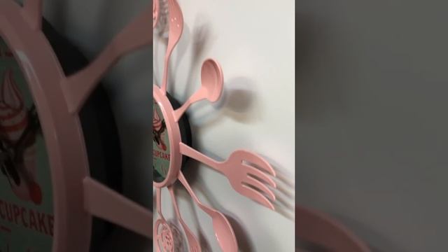 Розовые настенные часы Galaxy 133-P-cupcake смотреть онлайн