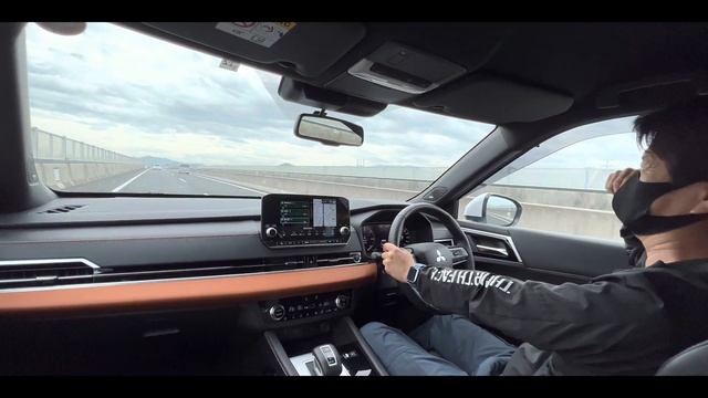 カメラ専用 iPhone 13 pro HDR VLOG MITSUBISHI OUTRANDER PHEV 高速道路試乗に行ってきました #1053 [4K] смотреть онлайн