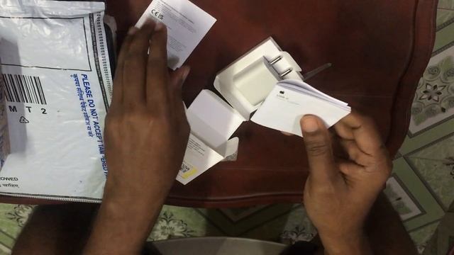 APPLE 20 WATT CHARGER UNBOXING, PURCHASE THROUGH FLIPKART & HOW TO IDENTIFY CHARGER FAKE/ORIGINAL. смотреть онлайн
