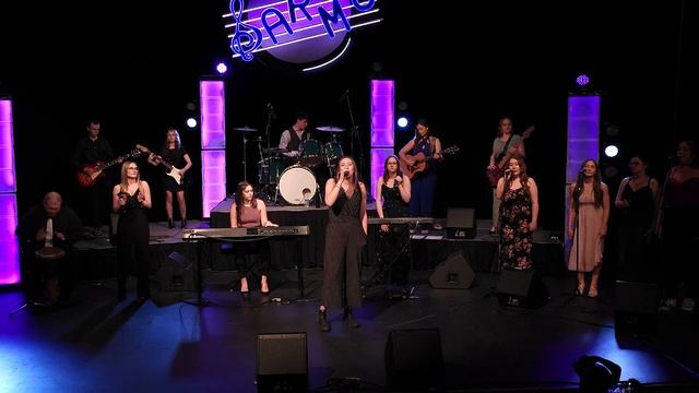 "If Today Was Your Last Day" by Zoe Weir @ Sarmu 43 (night 3) смотреть онлайн