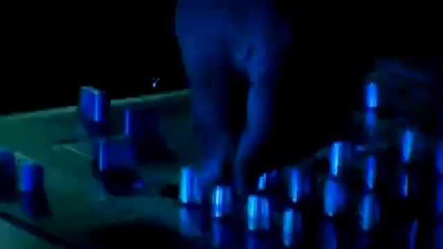 Pete Tong on The Gadget Show (2006) with iPod, Numark and technics 1210 s смотреть онлайн