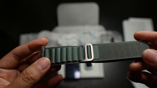 Unboxing Apple Watch UltraTitanium Case with Green Alpine Loop - Size M смотреть онлайн