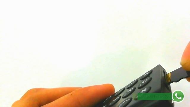 World's Smallest Phone Elari Nanophone C Training Video смотреть онлайн