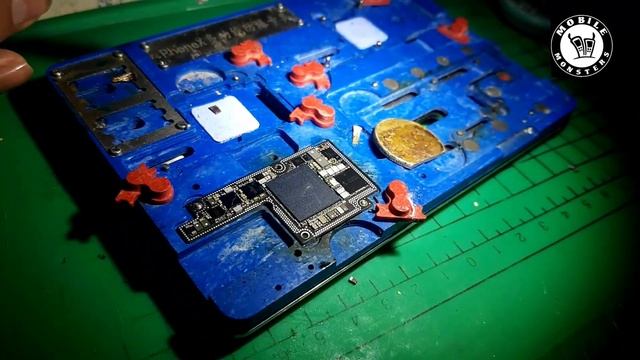 iphone x display graphics problem/ side apple logo/and restarting problem смотреть онлайн