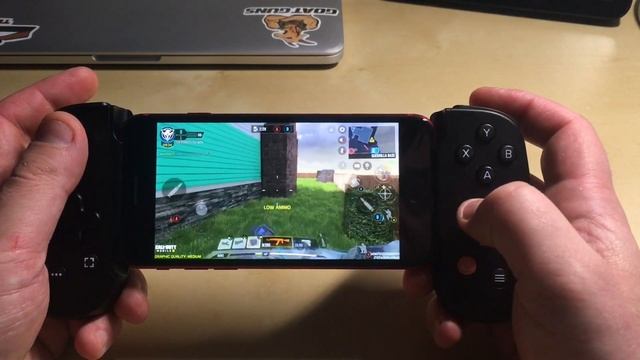 Backbone One iPhone game controller (Razer Kishi, Razer Junglecat competitor) смотреть онлайн
