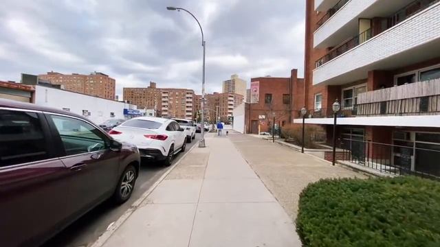 New York City Live: Exploring Forest Hills Queens and The Ramones смотреть онлайн