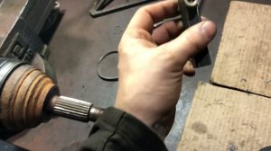 ПРИСПОСОБЛЕНИЕ ДЛЯ ЗАТЯЖКИ ХОМУТОВ НА ШРУСЕ