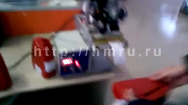 Этикетировщик HL-102 смотреть онлайн