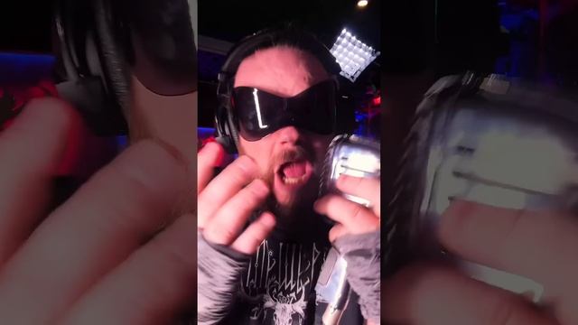 ⏰ Будильник #LinkinPark - Heavy os the Crown смотреть онлайн