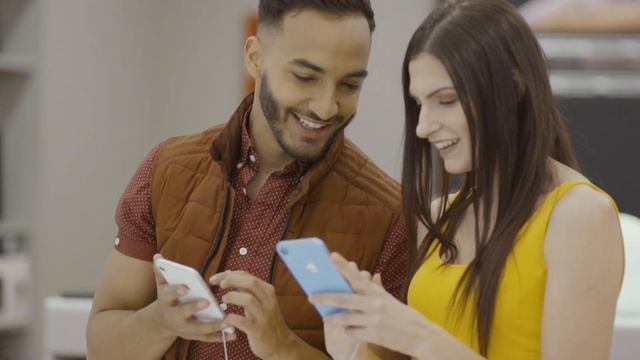 iPhone XR - Indoor Lifestyle - iSTYLE смотреть онлайн