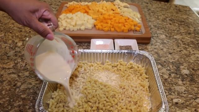 Mac and Cheese Recipe - The BEST Macaroni and Cheese Ever! смотреть онлайн