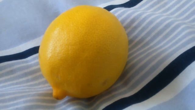 These apples aren't ripe (re-upload) смотреть онлайн