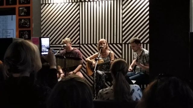 Екатерина Болдырева "Медведь-шатун" смотреть онлайн