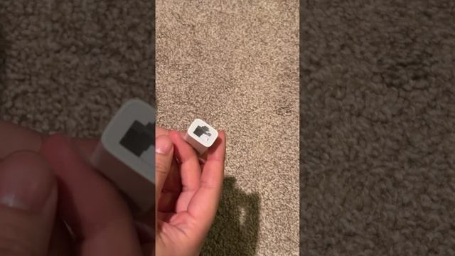 Apple Thunderbolt to Gigabit Ethernet Adapter смотреть онлайн