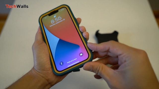 OtterBox Defender Series Case for iPhone 13 Pro смотреть онлайн