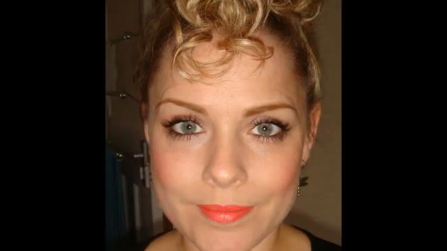 MAC Lipstick Collection (So Far) смотреть онлайн
