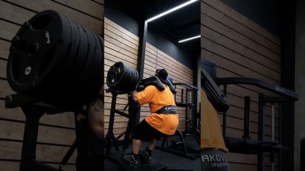 ГАК-ПРИСЕД Impulse IFP1707 с IFBB PRO атлетом- Владимиром Яковлевым