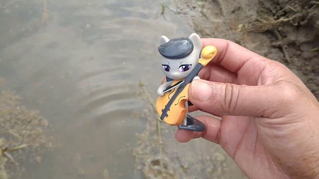 Mencari Mainan Baru Di Sungai | Kuda Poni Pinkie Pie, Apple Jack, Rarity, Rainbow Dash, Sparkle, | смотреть онлайн