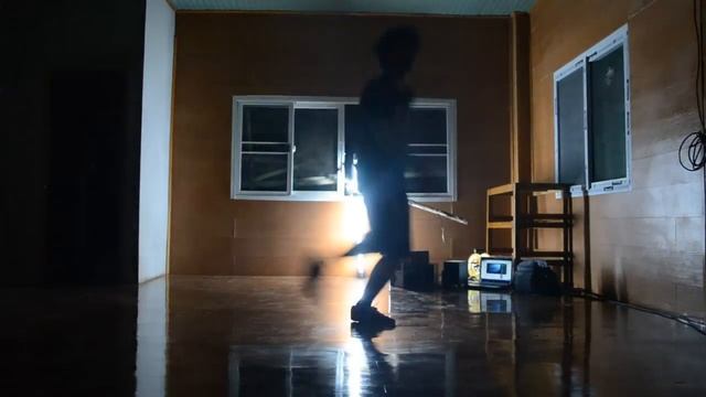 B-Boy Training - Last night of 2012 смотреть онлайн