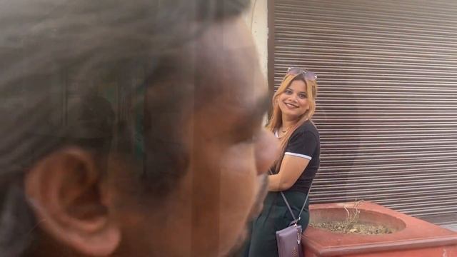 Big Discount On Mobile Phone || Amritsar Sarojini Market смотреть онлайн