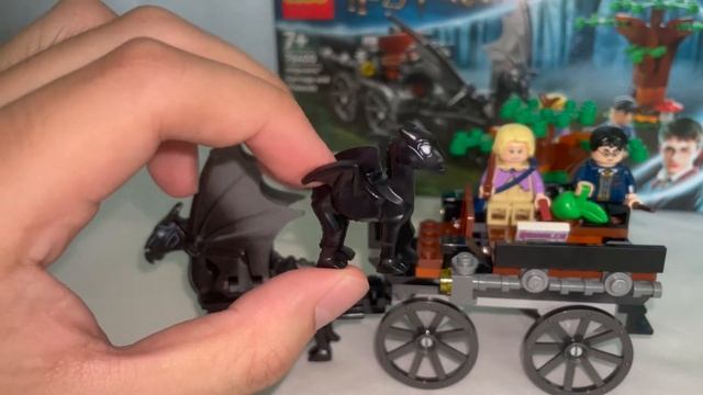 LEGO® Harry Potter 76400 Hogwarts™ Carriage and Thestrals Review! It's great but the WINGS :] смотреть онлайн