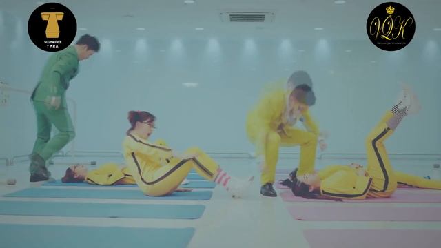 小蘋果/ Little Apple (OT6 Version) - 티아라/ T-ARA ft. 젓가락형제/ 筷子兄弟/ Chopstick Bros./ Chopstick Brothers смотреть онлайн
