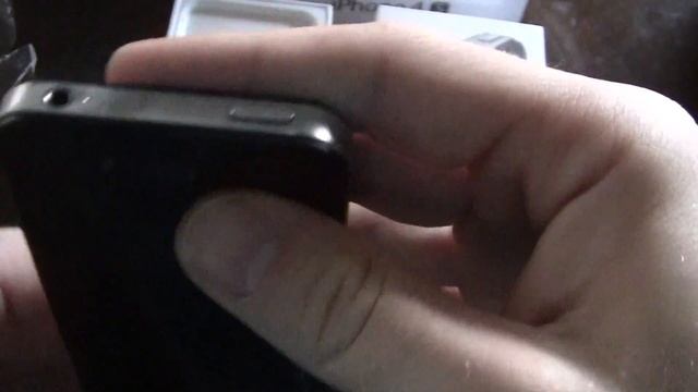 Unboxing iPhone 4S Black and White! смотреть онлайн