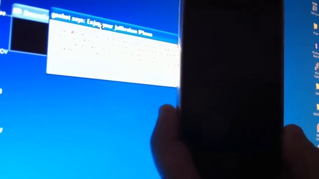 Video Jailbreak iPhone 3GS iOS 4.1 con Limera1n | iphoneosx.com смотреть онлайн