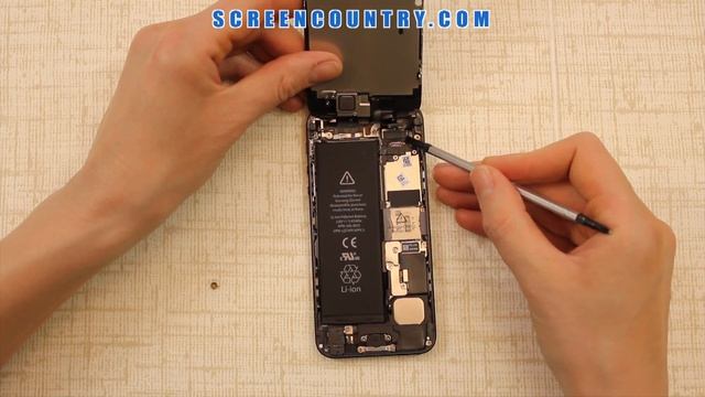 iPhone 5 Screen Disassembly and Replacement Instructions [iPhone 5 Display Repair] смотреть онлайн