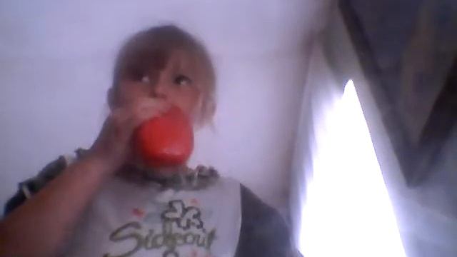 У мамы дома на кухни... смотреть онлайн