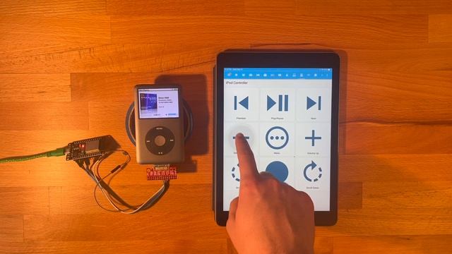 iPod ESPHome Controller смотреть онлайн