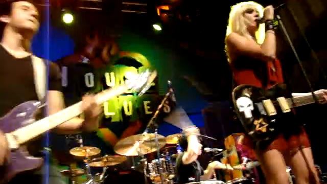 The Pretty Reckless - Blender