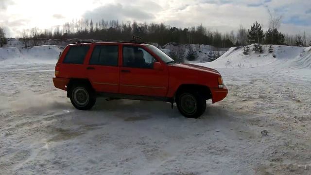 Зимний дрифт Jeep Grand Cherokee / Snow drift JEEP смотреть онлайн