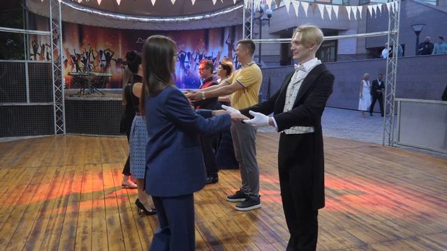 ГОЛОС В СЕРДЦЕ ГОРОДА: вчера, сегодня, завтра смотреть онлайн