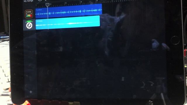 Garageband for iOS 10 _ 11_ INTER-APP audio_ other apps recording into GarageBand смотреть онлайн