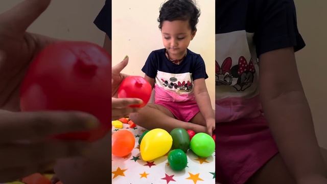 Banana 🍌 apple 🍎 oranges 🍊 grapes 🍇 . 🥰🍇🍎🍌#music #kidssong #play #learn #youtube ￼ смотреть онлайн