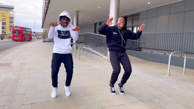 Kizz Daniel - Nesesari ft Philkeyz [Official Dance Video] by Ronaldo oteng x Gloriasorodance смотреть онлайн