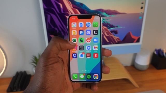 iPhone 13 Mini Review - 9 Months Later смотреть онлайн