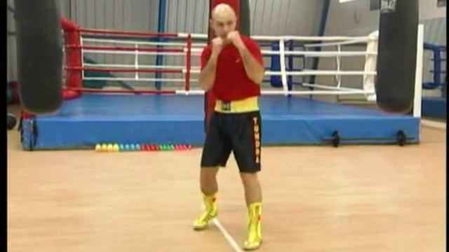 Уроки бокса с Борисом Синицыным. 2х 3х ударные комбинации смотреть онлайн