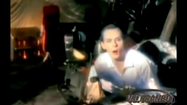 PETER MURPHY / STRANGE KIND OF LOVE (VERSION 2) смотреть онлайн