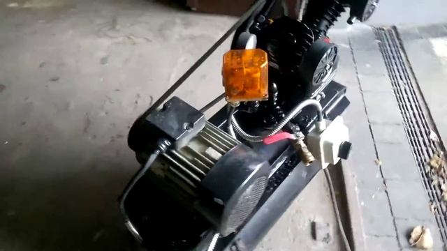 sprężarka, kompresor, pompa powietrza V-2065 смотреть онлайн