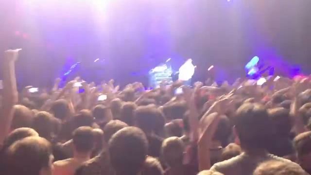 Limp Bizkit - Take a Look Around (Live, Krasnoyarsk, Russia) смотреть онлайн